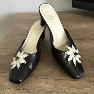 Navy blue mules